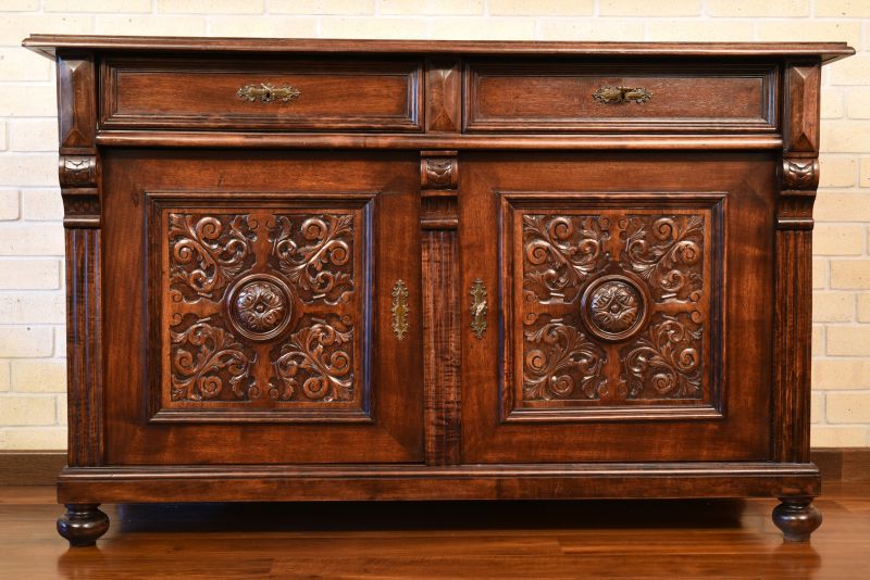 Traditional Cabinet Styles