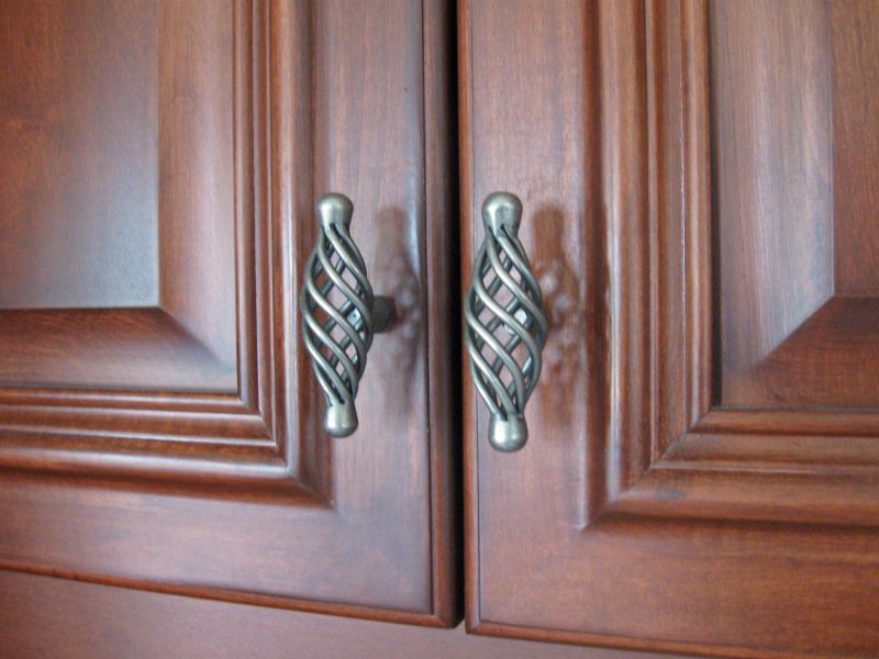 Detailed Cabinet Craftsmanship